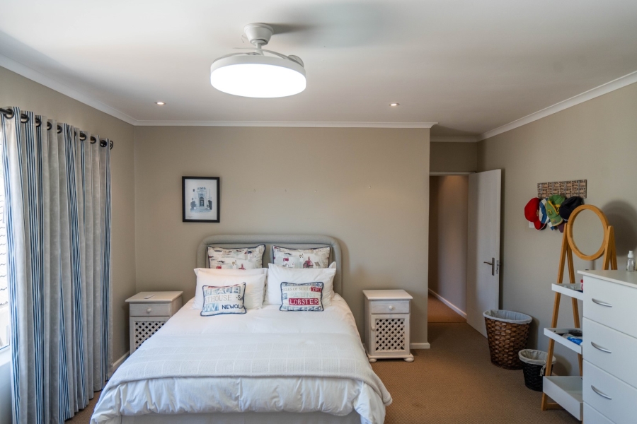 7 Bedroom Property for Sale in Royal Alfred Marina Eastern Cape